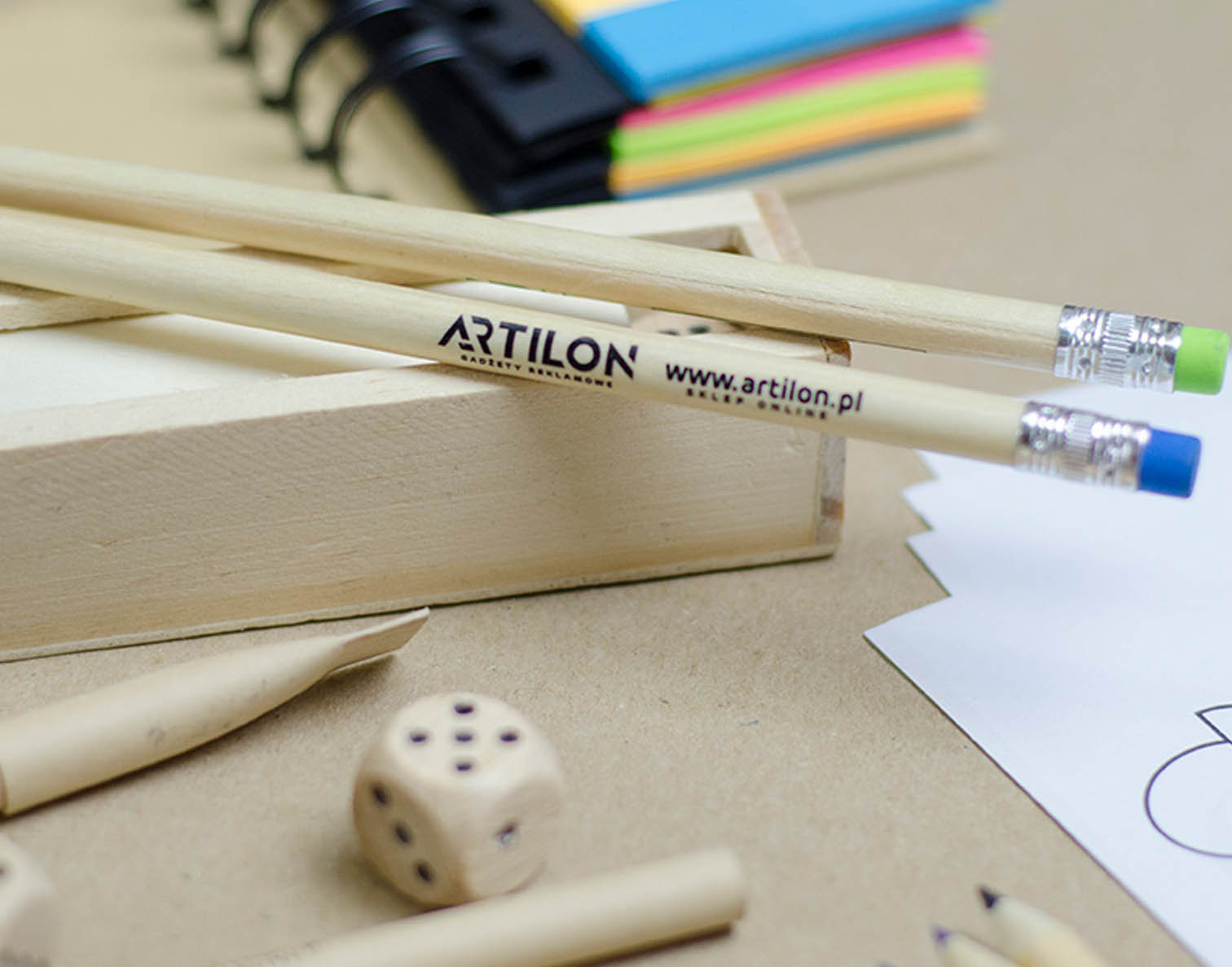 Gadżety do biura, czyli kilka pomysłów na praktyczne i luksusowe prezenty.