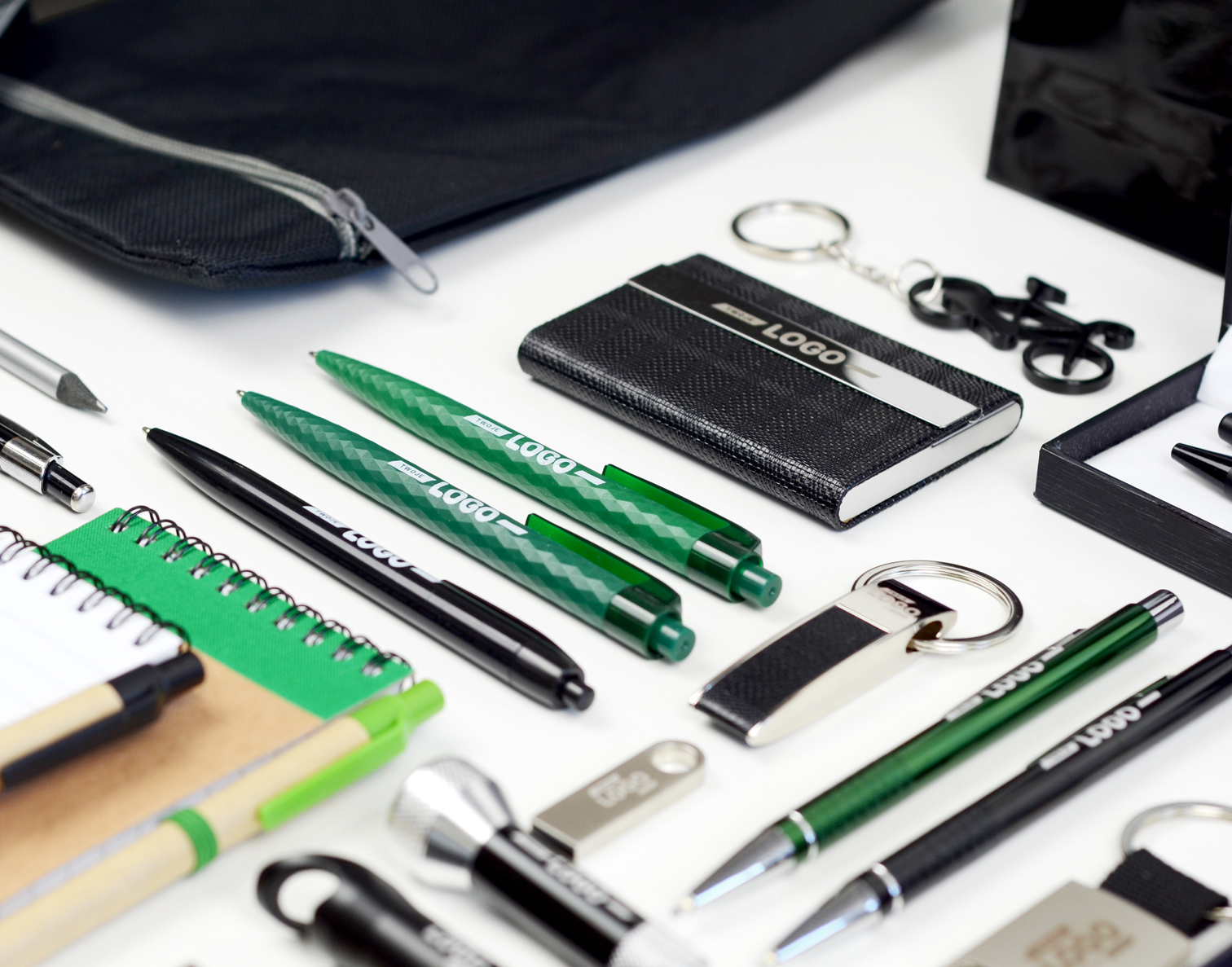 Dzień Komisji Edukacji Narodowej – 12 propozycji, jak docenić kadrę pedagogów w placówce oświatowej