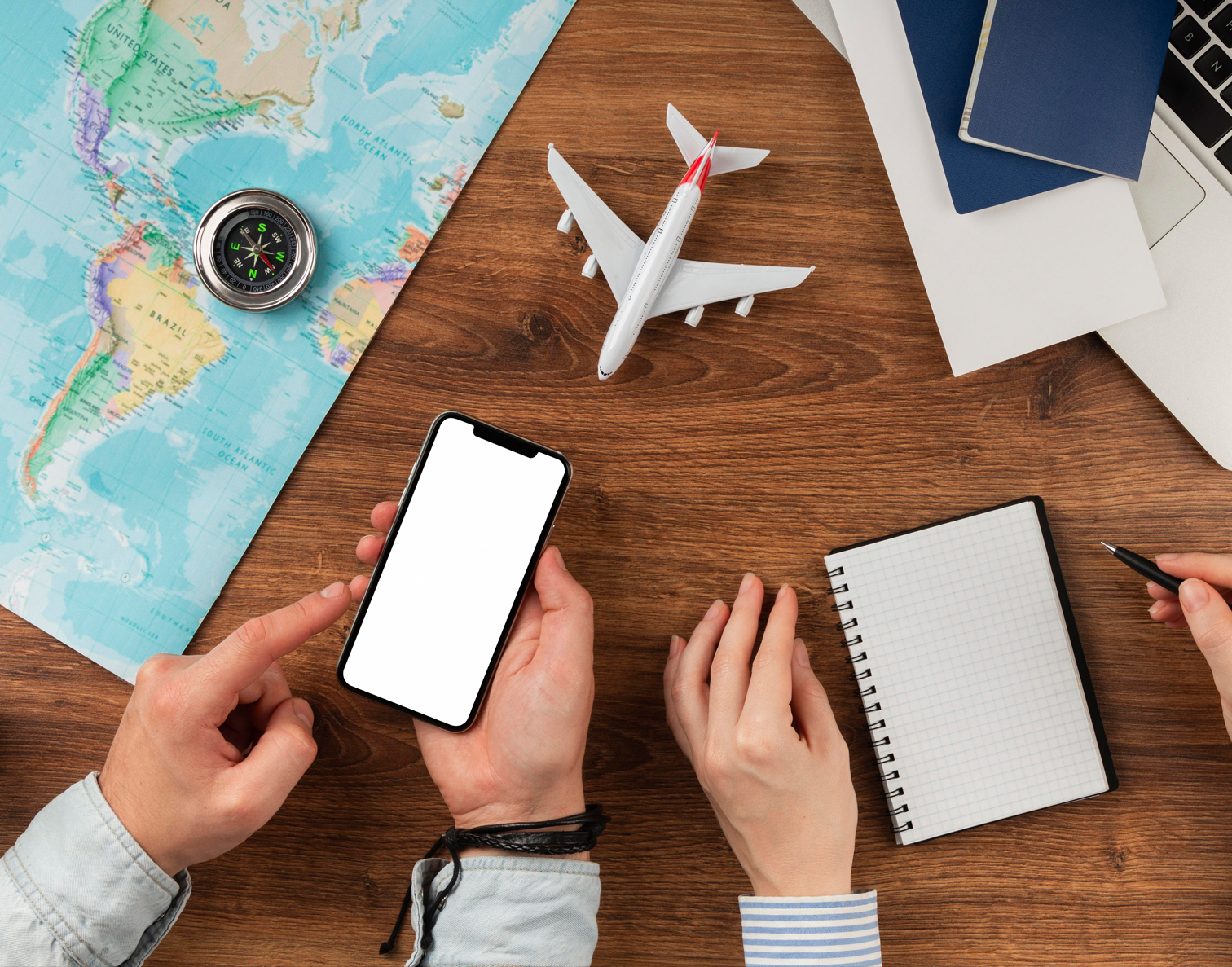 Gadżety reklamowe w biurach podróży - sposób na to, by klienci stali się lojalni i wracali!